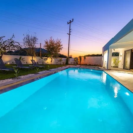 Azize Villa *